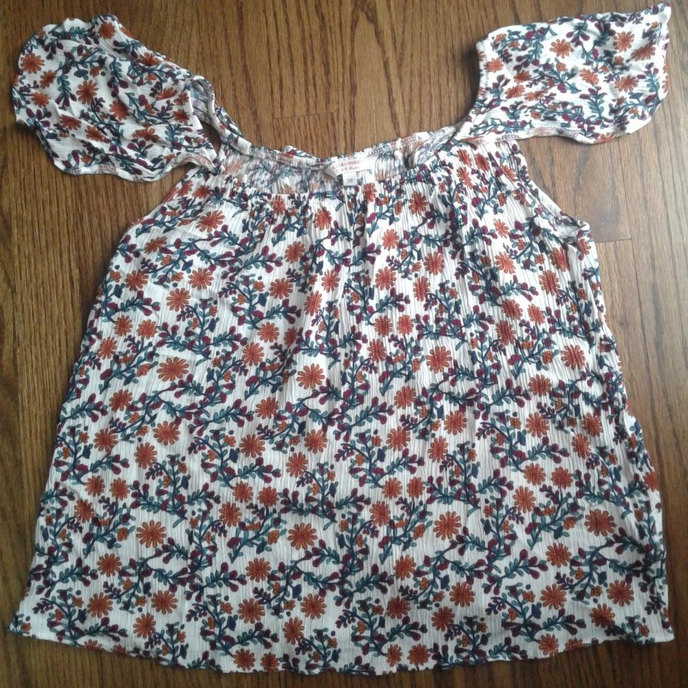 Clock House floral top size S